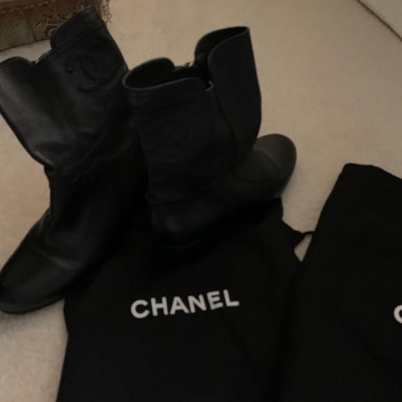 Chanel ankle boot - Picture 1 of 8